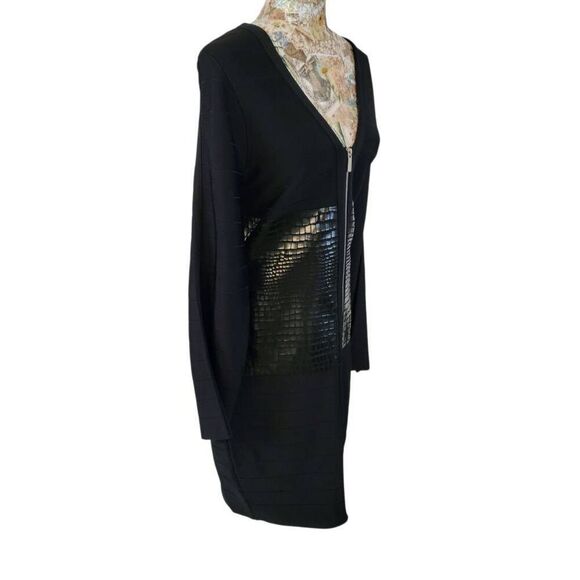 Venus Black Bandage Bodycon V Neck Shiny Reptile Accent Full Zip Sexy Dress - Picture 3 of 9